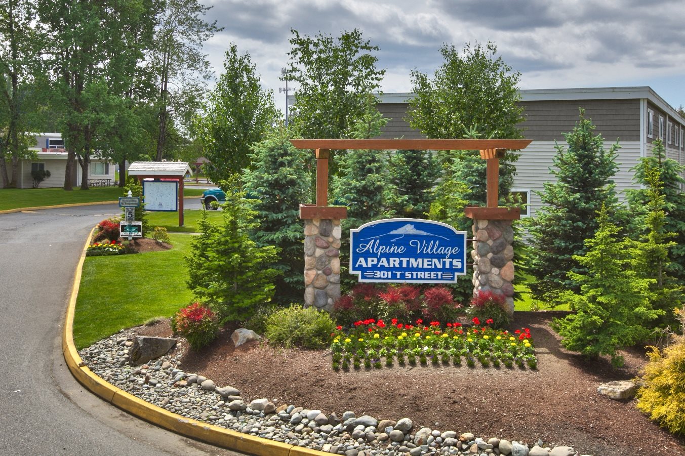 Alpine Village Apartments Apartment and Community Amenities